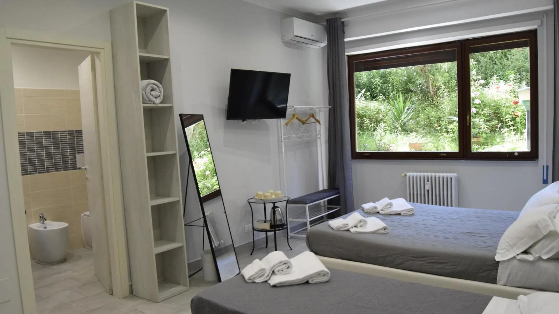 Saint Peter Elegance Suite Rzym Nocleg ze śniadaniem